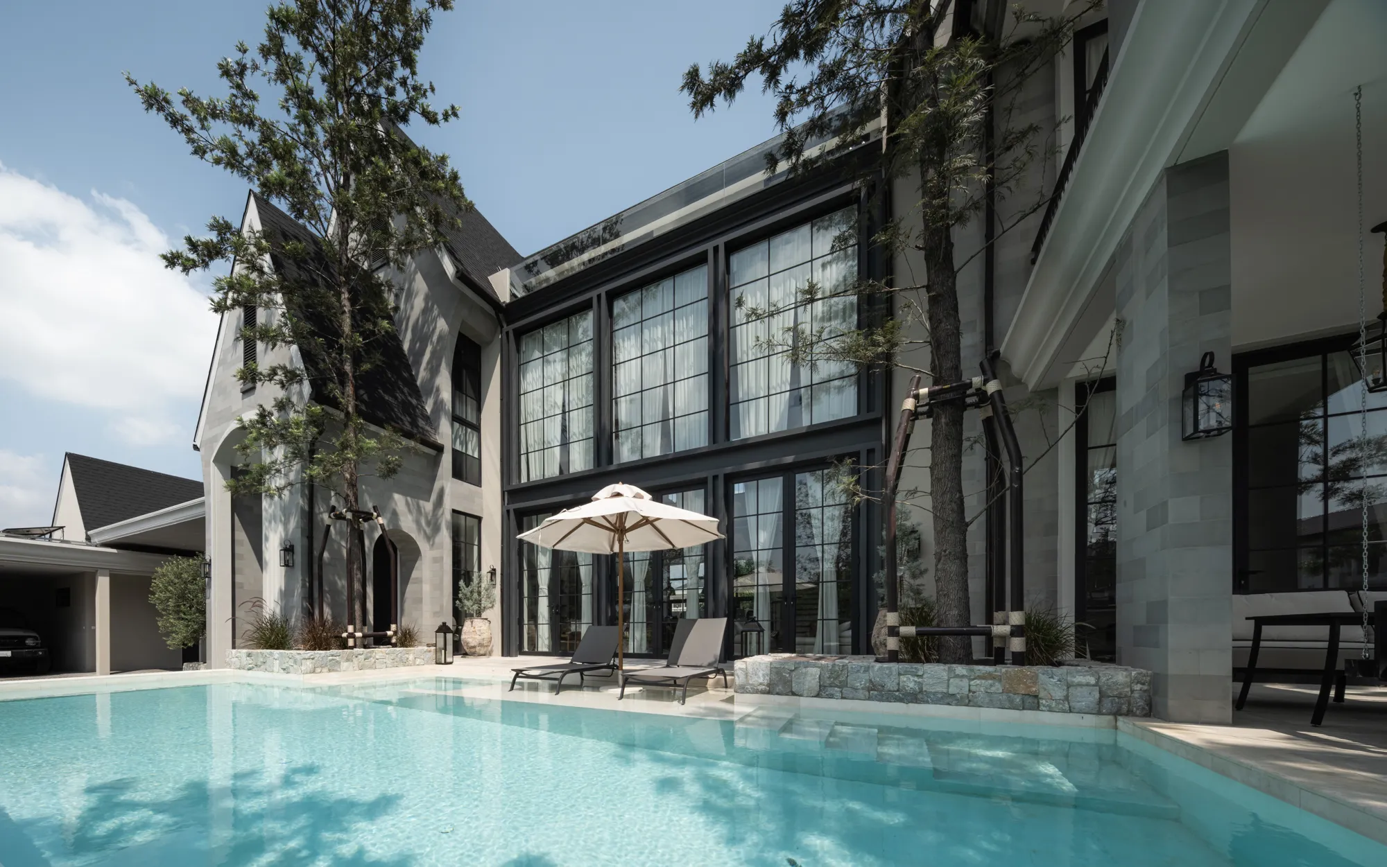 ออกแบบบ้านพักอาศัย K.Jung Residence Bangkok โดย Grid Architect